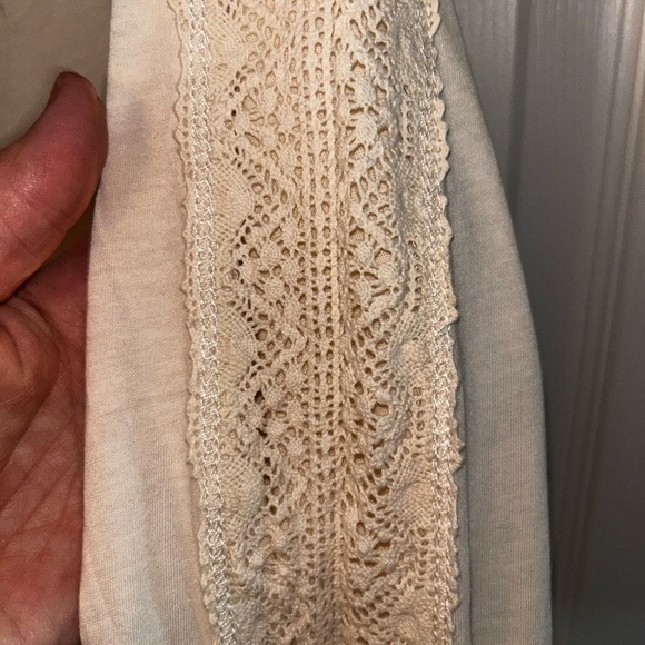 Ralph Lauren Cream Lace Detail Long Sleeve  Top Medium - Picture 4 of 4